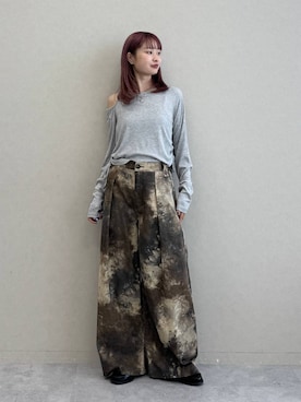 「RAGEBLUE（レイジブルー）のアシメスリットリブロンT（Tシャツ/カットソー、グレー系）」を使った、サヤノさん（レディース・159cm）の秋コーディネート