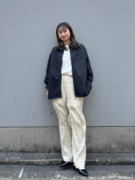 「RAGEBLUE（レイジブルー）のポインテッドトゥシューズ（パンプス、ブラック系）」を使った、サヤノさん（レディース・159cm）の春コーディネート