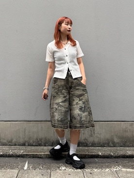 「RAGEBLUE（レイジブルー）の加工ワイドハーフパンツ（デニムパンツ、グリーン系）」を使った、サヤノさん（レディース・159cm）の夏コーディネート