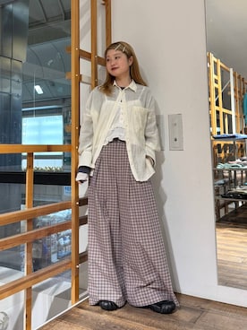 「RAGEBLUE（レイジブルー）のアイテム（スラックス）」を使った、サヤノさん（レディース・159cm）の春コーディネート