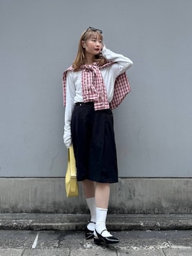 「RAGEBLUE（レイジブルー）のポインテッドトゥシューズ（パンプス、ブラック系）」を使った、サヤノさん（レディース・159cm）の春コーディネート