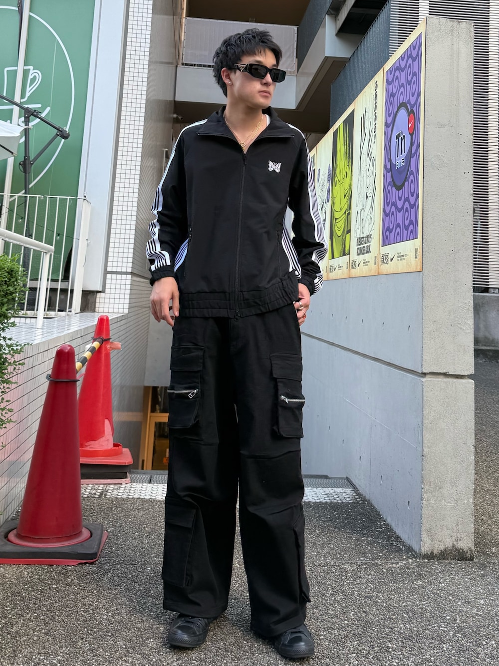 Needlesのセットアップを使った人気ファッションコーディネート（年齢