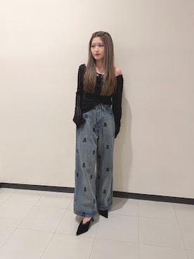 「EVOL（イーボル）の【柔らかい・クッション入り】Vカットレースセパレートパンプス CB23865（パンプス、ブラック系）」を使った、かえでさん（レディース・148cm）の秋コーディネート