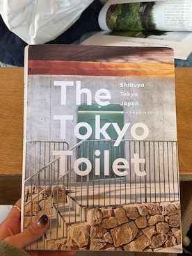 「アイテム（本）」を使った、バタコさんさん（レディース・157cm）の秋コーディネート
