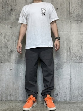 「STUSSY（ステューシー）のStussy × SUIKEN（Tシャツ/カットソー、ホワイト系）」を使った、rfv111さん（メンズ・162cm）の春コーディネート