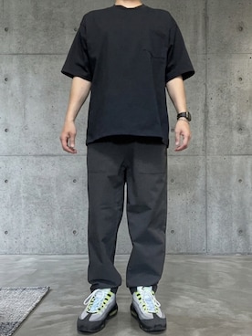 「FREAK'S STORE（フリークスストア）のFREAK’S STORE/フリークスストア AIRDRY 高機能素材 7.7オンス ビックシルエット クルーネック ポケットTシャツ/エアドライ ポリエステル Tシャツ/吸水速乾/遮熱性/UVカット（Tシャツ/カットソー、ブラック系）」を使った、rfv111さん（メンズ・162cm）の春コーディネート