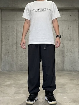 「FREAK'S STORE（フリークスストア）の<UVカット・接触冷感・吸水速乾> AiRide/エアライド ワイドシルエット ポケッタブル クライミングパンツ 限定展開（その他パンツ、グレー系）」を使った、rfv111さん（メンズ・162cm）の夏コーディネート