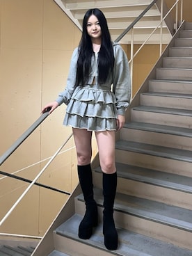 「EMODA（エモダ）のアイテム」を使った、高岸寧香さん（レディース・162cm）の秋コーディネート