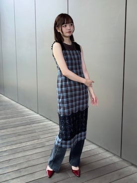 「NATURAL BEAUTY BASIC（ナチュラルビューティーベーシック）のチェックフリルショルダーワンピース（ワンピース、ブラウン系）」を使った、hiyoriさん（レディース・171cm）の夏コーディネート