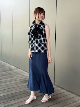 「NATURAL BEAUTY BASIC（ナチュラルビューティーベーシック）の◇ヘム切替マーメイドスカート（スカート、ブルー系）」を使った、hiyoriさん（レディース・171cm）の夏コーディネート