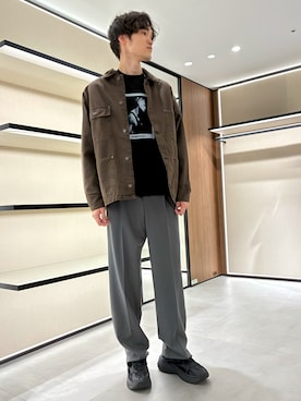 「EMPORIO ARMANI（エンポリオアルマーニ）のアイテム」を使った、yuto suginoさん（メンズ・187cm）の秋コーディネート