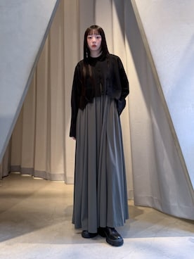 「UN3D.（アンスリード）のMESH MIX SHORT SH / メッシュミックスショートシャツ（シャツ/ブラウス、ブラック系）」を使った、YURIさん（レディース・162cm）の秋コーディネート