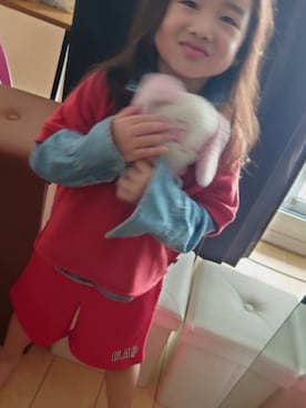 「GAP（ギャップ）のアイテム（トップス）」を使った、CHARMA さん（キッズ・110cm）の夏コーディネート