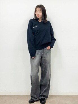 「DRESSTERIOR（ドレステリア）のヴィンテージ加工ワイドデニムパンツ（デニムパンツ、グレー系）」を使った、BUNさんの冬コーディネート