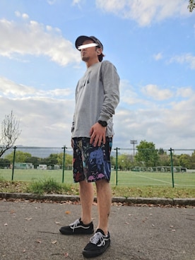 「WIND AND SEA（ウィンダンシー）のアイテム（Tシャツ/カットソー、グレー系）」を使った、032さん（メンズ・175cm）の春コーディネート
