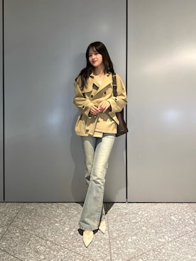 「andmaryのアイテム（デニムパンツ、ブルー系）」を使った、小谷さつきさん（レディース・168cm）の春コーディネート