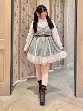 「axes femme（アクシーズファム）のリボンジャボブローチブラウス（シャツ/ブラウス、ホワイト系）」を使った、こせっきーさん（レディース・160cm）の春コーディネート