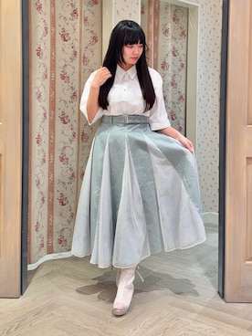 「axes femme（アクシーズファム）のダブルジップブラウス（シャツ/ブラウス、ホワイト系）」を使った、こせっきーさん（レディース・160cm）の春コーディネート