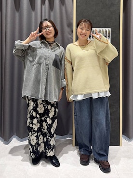 「アイテム（チョーカー）」を使った、ムツミさん（レディース・156cm）の秋コーディネート