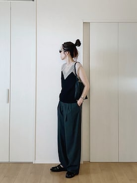 「アイテム（スラックス）」を使った、himarisoさん（レディース・164cm）の夏コーディネート