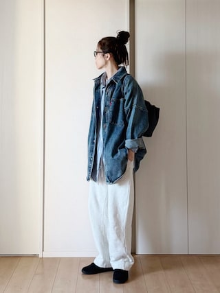 「ADAM ET ROPE'（アダムエロペ）の【サステナブル・洗える】スウェットパンツ（その他パンツ）」を使った、himarisoさん（レディース・164cm）の春コーディネート