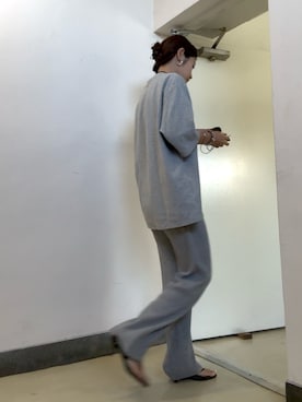 「アイテム（バレッタ/ヘアクリップ）」を使った、てらまゆさん（レディース・160cm）の秋コーディネート