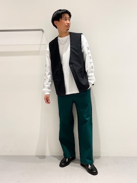 「LAKOLE（ラコレ）のアイテム（ベスト）」を使った、Takuさん（メンズ・180cm）の春コーディネート