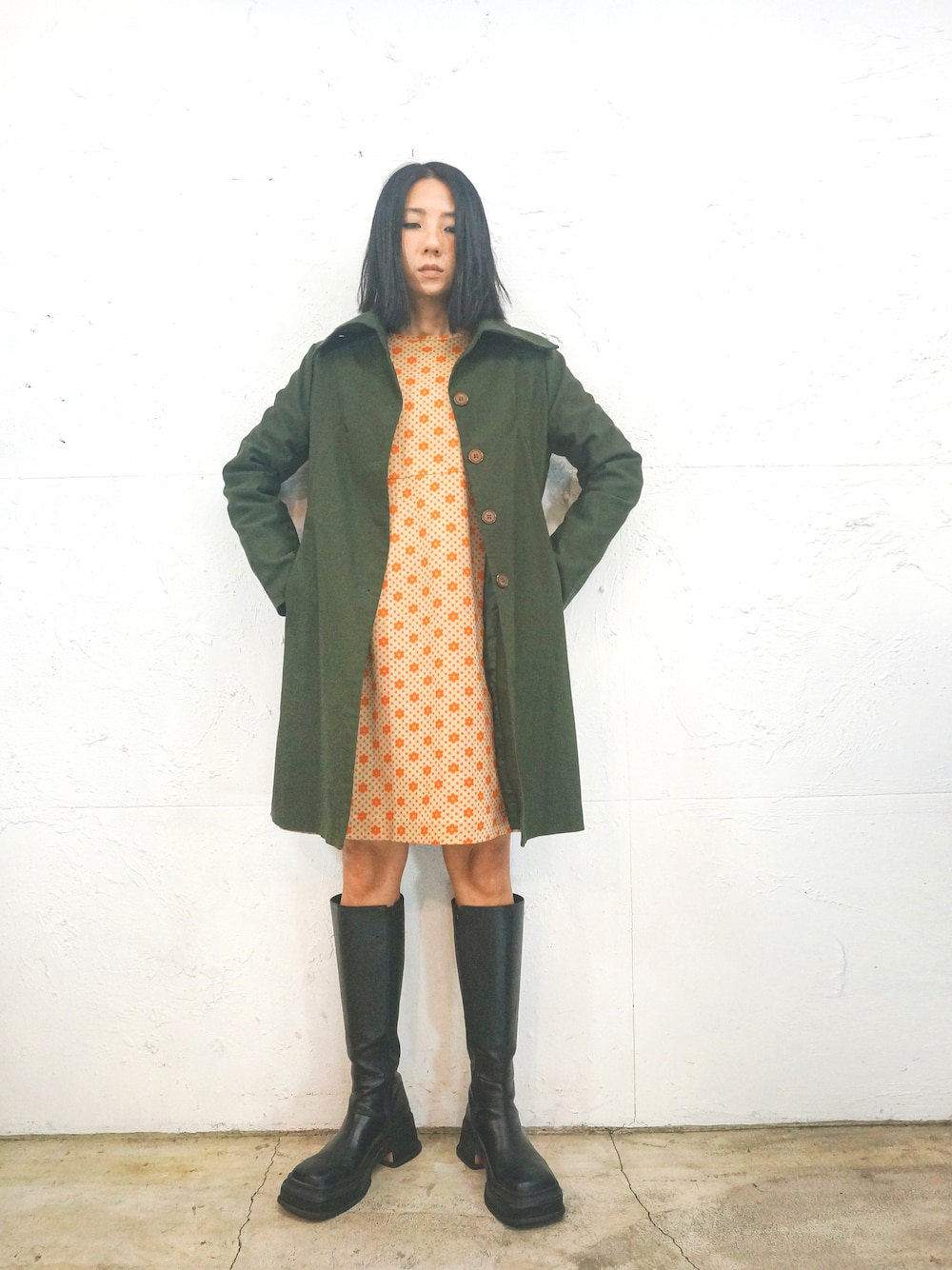 「今日のコーデ、#春コーデ、春、古着、古着MIX、古着コーデ、古着女子、ootd、vintage」｜「三八計のアイテム（トレンチコート、グリーン系）」を使った、Amanさん（レディース・164cm）の春コーディネートの1枚目の写真