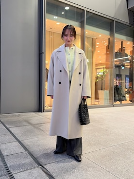 「アイテム（チェスターコート）」を使った、momokaさん（レディース・164cm）の秋コーディネート