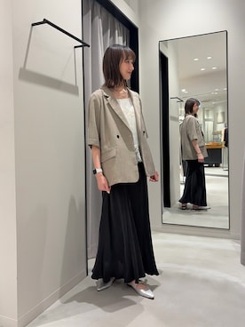 「URBAN RESEARCH（アーバンリサーチ）のシアーメッシュハーフスリーブジャケット（テーラードジャケット、ベージュ系）」を使った、momokaさん（レディース・164cm）の春コーディネート