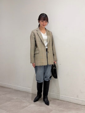 「URBAN RESEARCH（アーバンリサーチ）の『別注』PICCADILLY×URBAN RESEARCH　デニムストレートパンツ（デニムパンツ、ブルー系）」を使った、momokaさん（レディース・164cm）の秋コーディネート