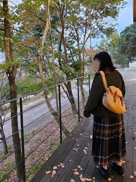 「アイテム（カバーオール）」を使った、mさん（レディース・164cm）の秋コーディネート