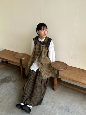 「BEAMS BOY（ビームスボーイ）のBEAMS BOY / リップ サーモ ライナー ベスト 22FW（ベスト、グリーン系）」を使った、Joyyyy🧃さん（レディース・160cm）の夏コーディネート