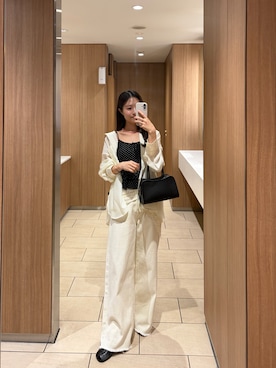 「mystic（ミスティック）のハートチャーム付きカラーパンツ（デニムパンツ、ホワイト系）」を使った、おみくさん（レディース・163cm）の春コーディネート