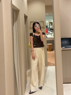 「mystic（ミスティック）のベルト付き裾レーススラックス（その他パンツ、ホワイト系）」を使った、おみくさん（レディース・163cm）の夏コーディネート