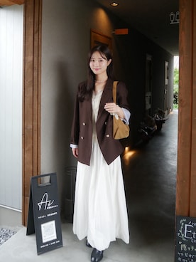 「mystic（ミスティック）のバルーンロングスカート（スカート、ホワイト系）」を使った、おみくさん（レディース・163cm）の秋コーディネート