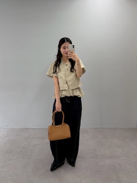 「mystic（ミスティック）のWハンドルモチーフBAG（ハンドバッグ、イエロー系）」を使った、おみくさん（レディース・163cm）の夏コーディネート