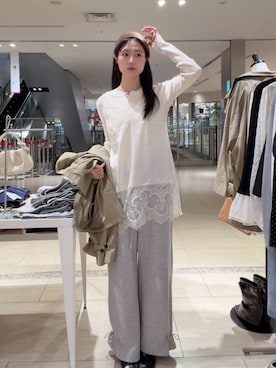 「mystic（ミスティック）のレースサテンキャミソール（シャツ/ブラウス、ホワイト系）」を使った、おみくさん（レディース・163cm）の春コーディネート