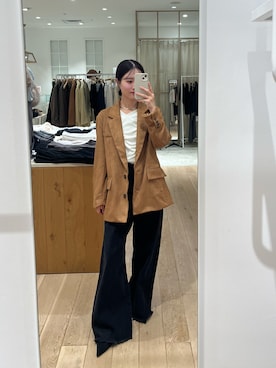 「アイテム（テーラードジャケット）」を使った、おみくさん（レディース・163cm・20代）の秋コーディネート