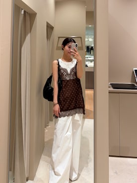 「mystic（ミスティック）のスリットサテンレースキャミ（キャミソール、ブラウン系）」を使った、おみくさん（レディース・163cm）の夏コーディネート