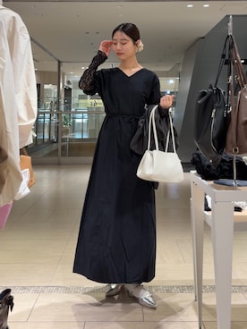 「mystic（ミスティック）の【新色オフホワイト】loti 3ポケットBAG（ショルダーバッグ、ホワイト系）」を使った、おみくさん（レディース・163cm）の春コーディネート