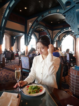 「mystic（ミスティック）のアイテム」を使った、おみくさん（レディース・163cm）の秋コーディネート