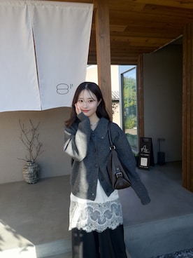 「アイテム（カーディガン/ボレロ）」を使った、おみくさん（レディース・163cm・20代）の秋コーディネート