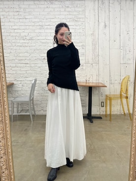 「mystic（ミスティック）のアイテム（ニット/セーター）」を使った、おみくさん（レディース・163cm）の秋コーディネート