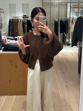 「アイテム（スラックス）」を使った、おみくさん（レディース・163cm・20代）の秋コーディネート