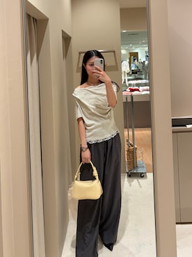 「mystic（ミスティック）の【一枚で簡単に決まる◎/5色展開】レースドッキングオフショル半袖Tシャツ（Tシャツ/カットソー、グレー系）」を使った、おみくさん（レディース・163cm）の夏コーディネート