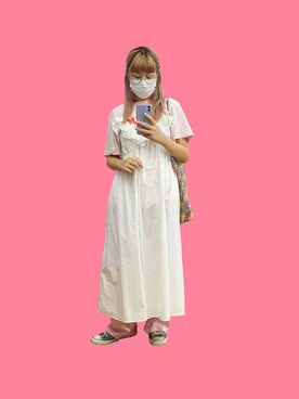 「H&M（エイチ・アンド・エム）のアイテム（ワンピース/ドレス、ホワイト系）」を使った、およよさん（レディース・164cm）の秋コーディネート