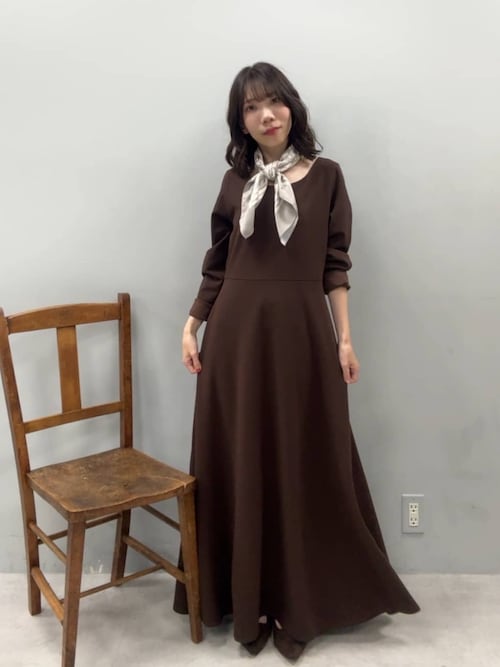 WEB限定／〈osono〉前後2WAYカットジョーゼットフレアワンピース