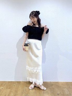 「La boutique BonBon（ラブティックボンボン）の【miki監修・2サイズ展開】シャーリングパフスリーブブラウス（シャツ/ブラウス、ブラック系）」を使った、miki：）さん（レディース・158cm）の夏コーディネート