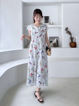 「La boutique BonBon（ラブティックボンボン）のボタニカルプリントラッフルワンピース（ワンピース、ブルー系）」を使った、miki：）さん（レディース・158cm）の春コーディネート